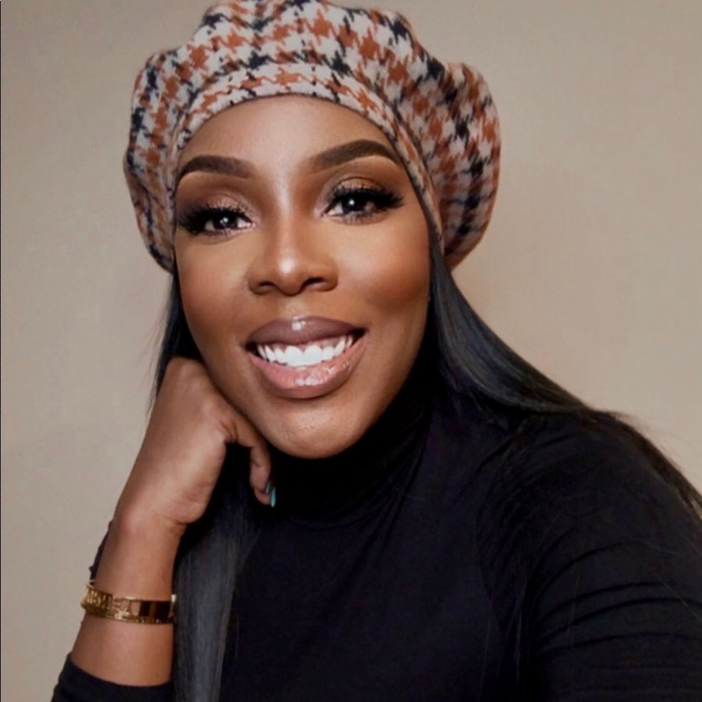 Meet your Posher, Ashanti